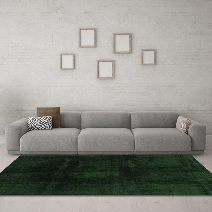 Machine Washable Oriental Emerald Green Modern Area Rugs in a Living Room,, wshabs2629emgrn