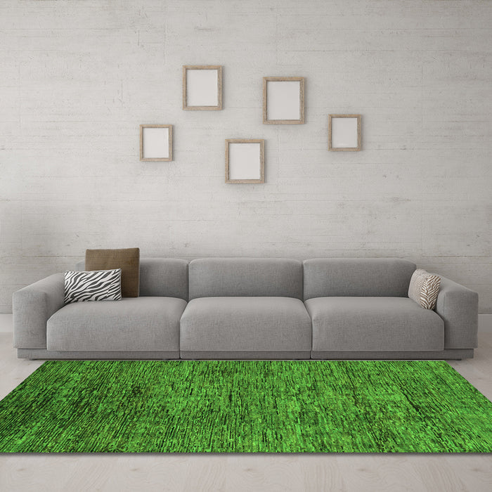 Machine Washable Abstract Green Modern Area Rugs in a Living Room,, wshabs262grn