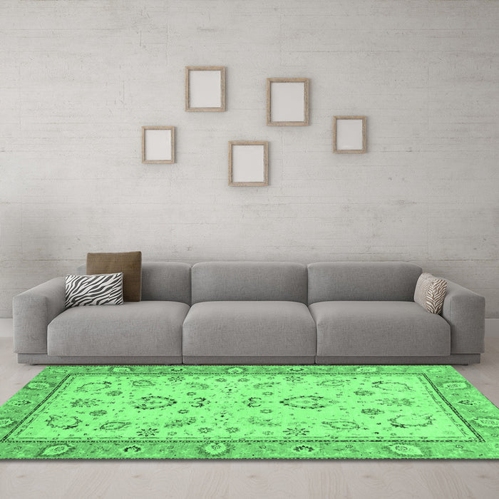 Machine Washable Oriental Emerald Green Modern Area Rugs in a Living Room,, wshabs2636emgrn