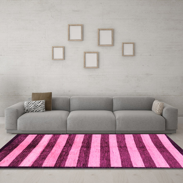 Machine Washable Oriental Pink Modern Rug in a Living Room, wshabs263pnk