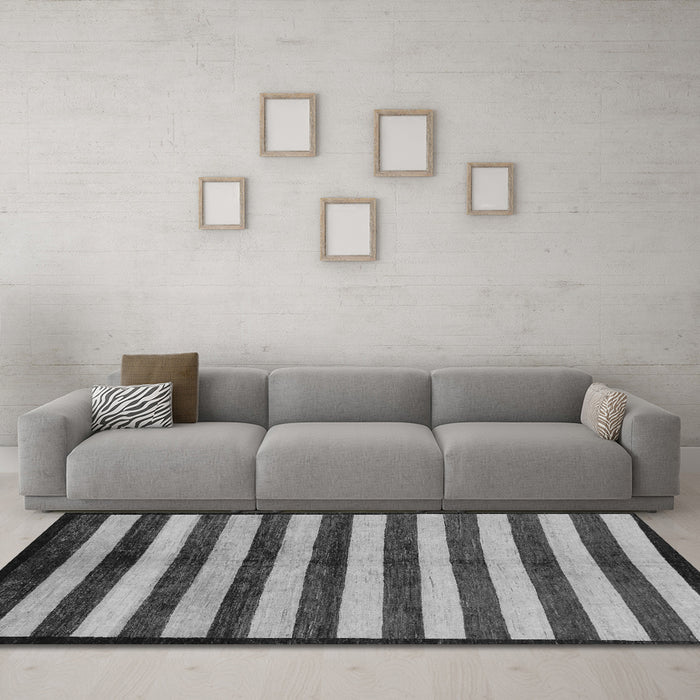 Machine Washable Oriental Gray Modern Rug in a Living Room,, wshabs263gry