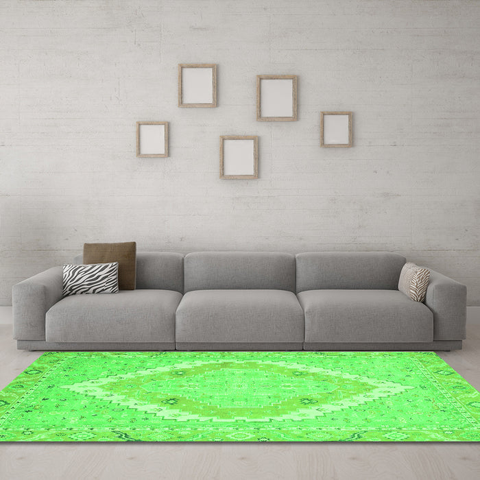 Machine Washable Oriental Green Modern Area Rugs in a Living Room,, wshabs2643grn