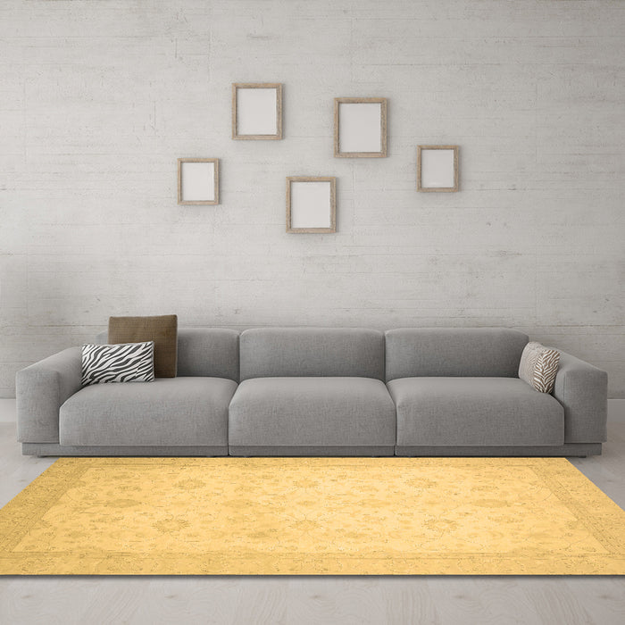 Machine Washable Oriental Brown Traditional Rug in a Living Room,, wshabs2662brn