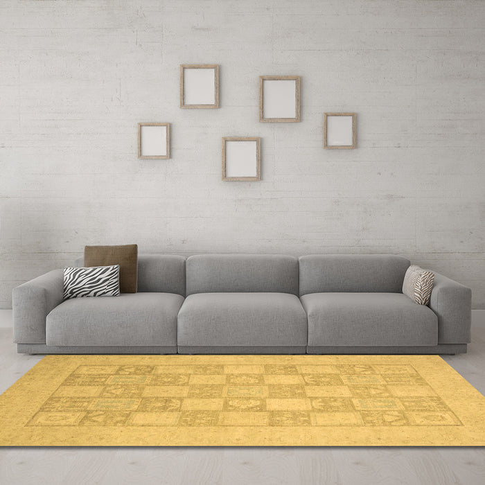 Machine Washable Abstract Brown Modern Rug in a Living Room,, wshabs2663brn
