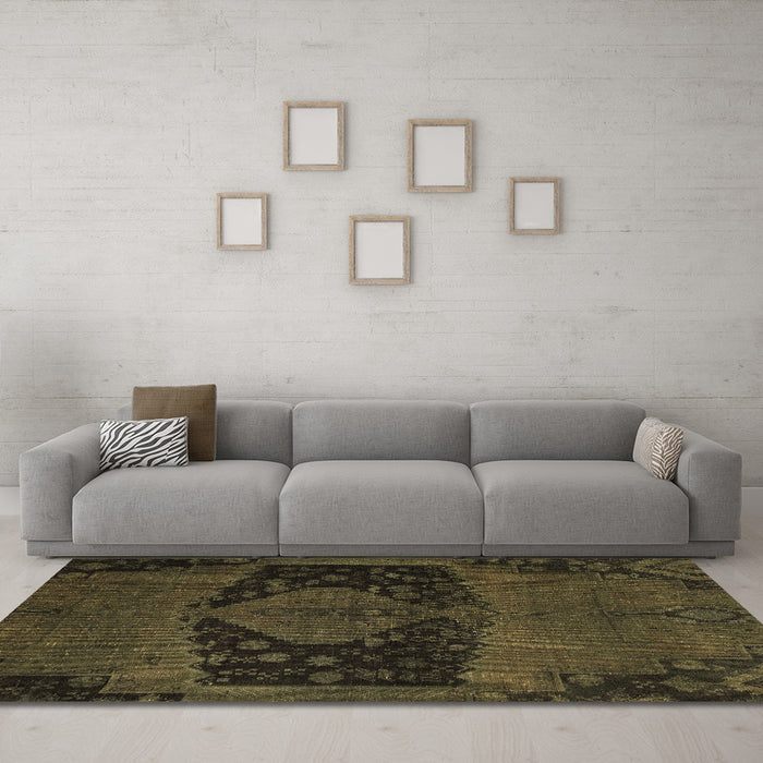Machine Washable Abstract Brown Modern Rug in a Living Room,, wshabs2666brn