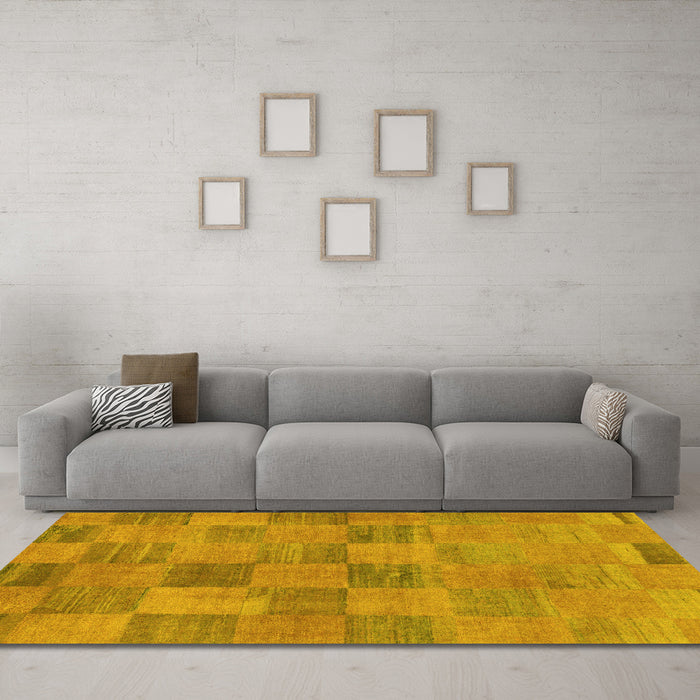 Machine Washable Oriental Yellow Modern Rug in a Living Room, wshabs267yw