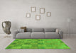 Machine Washable Oriental Green Modern Area Rugs in a Living Room,, wshabs267grn