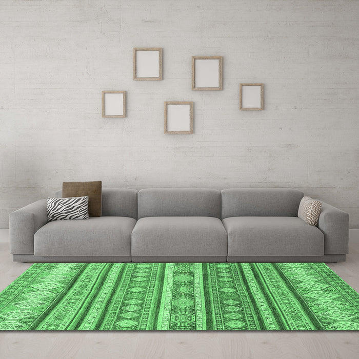 Machine Washable Abstract Emerald Green Modern Area Rugs in a Living Room,, wshabs2688emgrn
