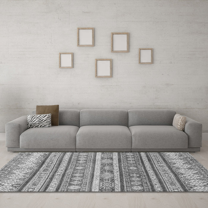 Machine Washable Abstract Gray Modern Rug in a Living Room,, wshabs2688gry