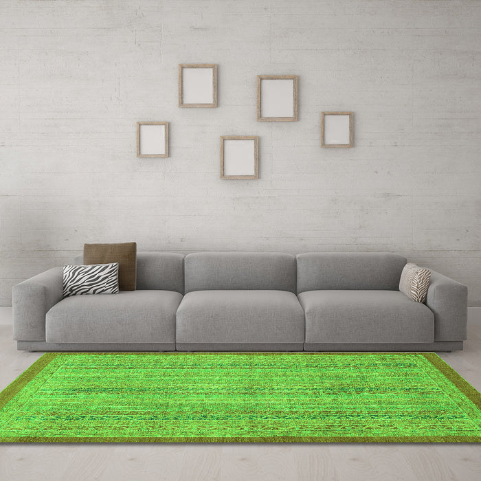Machine Washable Abstract Green Modern Area Rugs in a Living Room,, wshabs2690grn