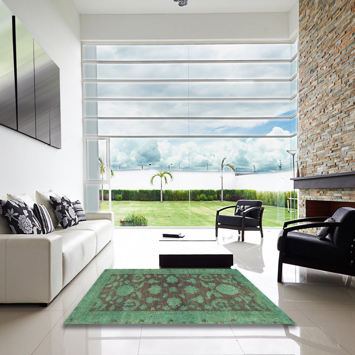 Square Abstract Sea Green Modern Rug in a Living Room, abs2706