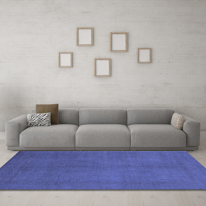 Machine Washable Abstract Blue Modern Rug in a Living Room, wshabs2717blu