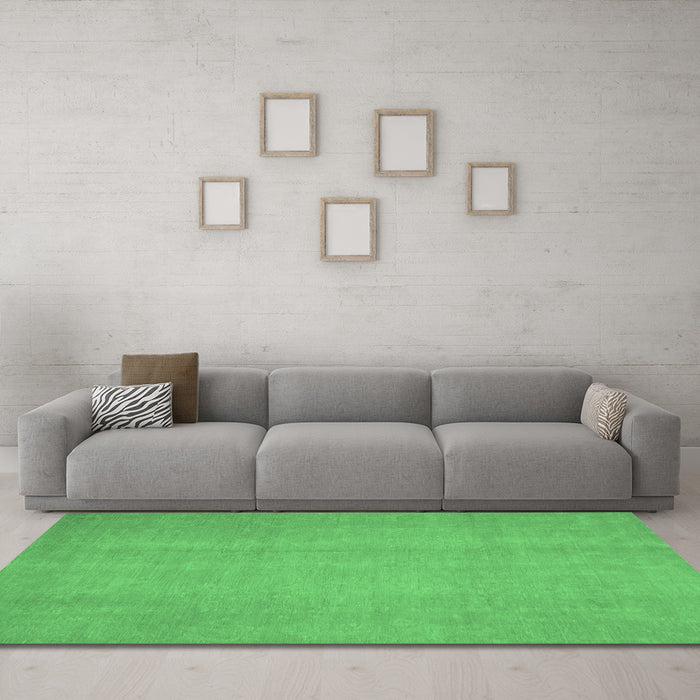 Machine Washable Abstract Emerald Green Modern Area Rugs in a Living Room,, wshabs2725emgrn