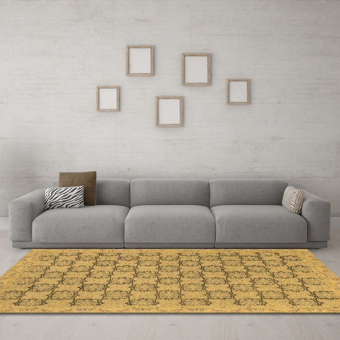 Machine Washable Abstract Brown Modern Rug in a Living Room,, wshabs2729brn