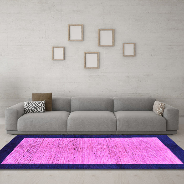 Machine Washable Oriental Purple Modern Area Rugs in a Living Room, wshabs272pur