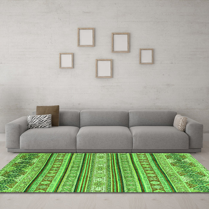 Machine Washable Abstract Green Modern Area Rugs in a Living Room,, wshabs2738grn