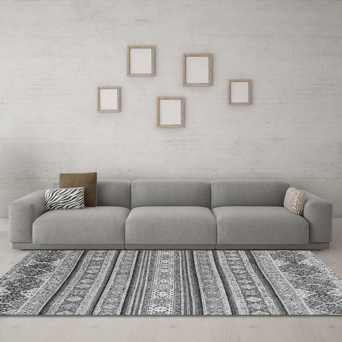 Machine Washable Abstract Gray Modern Rug in a Living Room,, wshabs2738gry