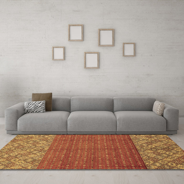 Machine Washable Abstract Brown Modern Rug in a Living Room,, wshabs2739brn