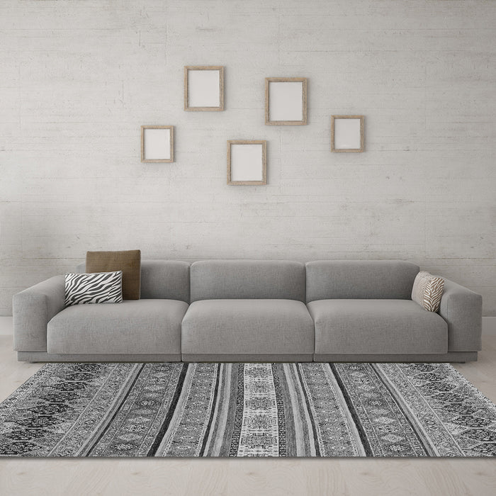 Machine Washable Abstract Gray Modern Rug in a Living Room,, wshabs2756gry