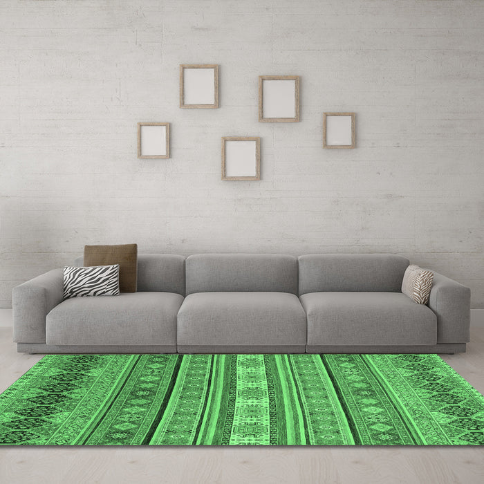 Machine Washable Abstract Emerald Green Modern Area Rugs in a Living Room,, wshabs2756emgrn