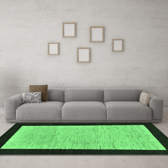 Machine Washable Oriental Emerald Green Modern Area Rugs in a Living Room,, wshabs275emgrn