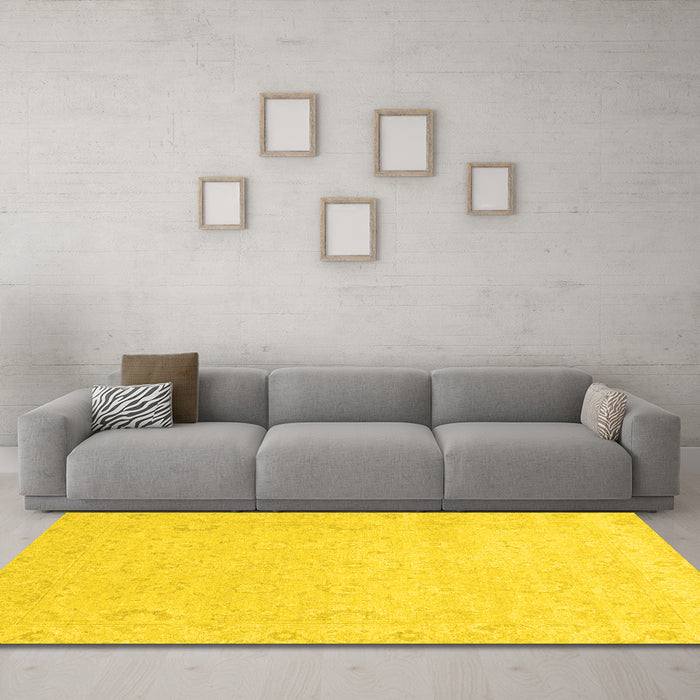 Machine Washable Abstract Yellow Modern Rug in a Living Room, wshabs2760yw