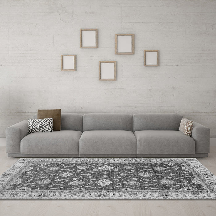 Machine Washable Oriental Gray Traditional Rug in a Living Room,, wshabs2768gry