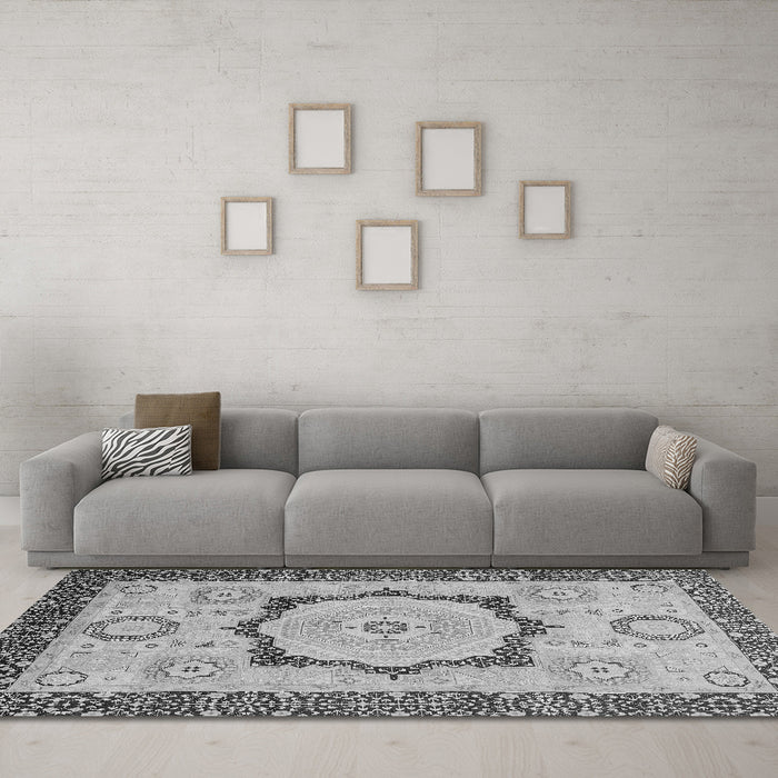 Machine Washable Abstract Gray Modern Rug in a Living Room,, wshabs2772gry