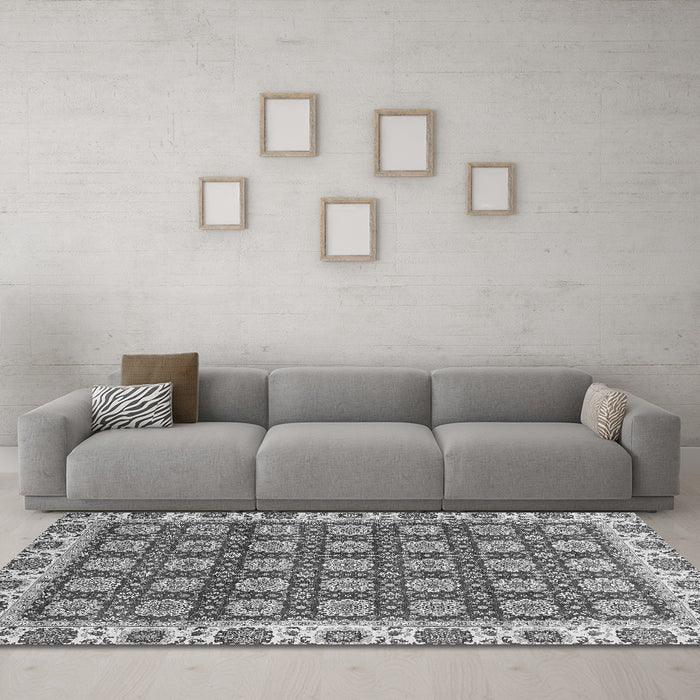 Machine Washable Oriental Gray Traditional Rug in a Living Room,, wshabs2783gry