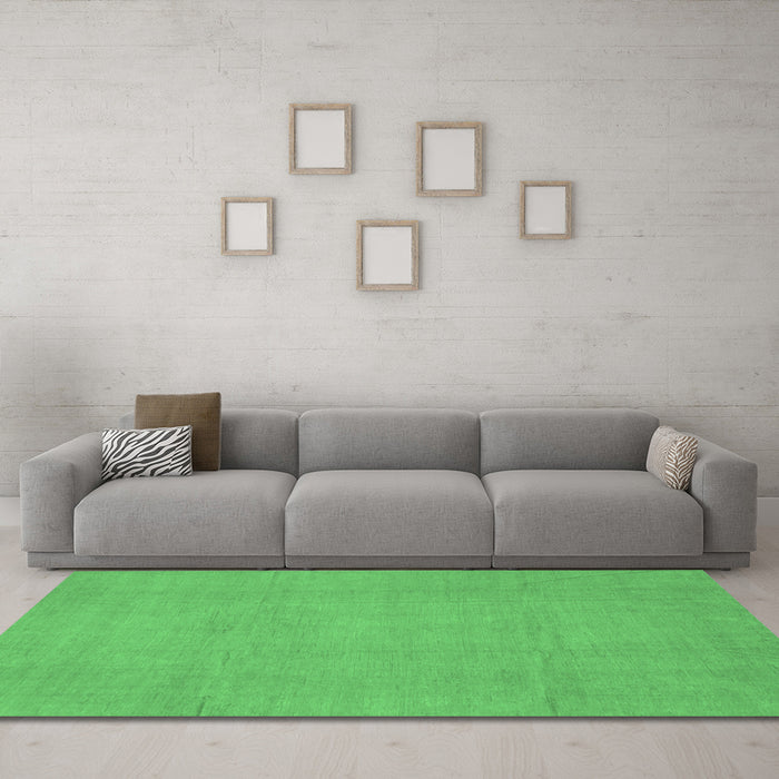 Machine Washable Abstract Emerald Green Modern Area Rugs in a Living Room,, wshabs2788emgrn