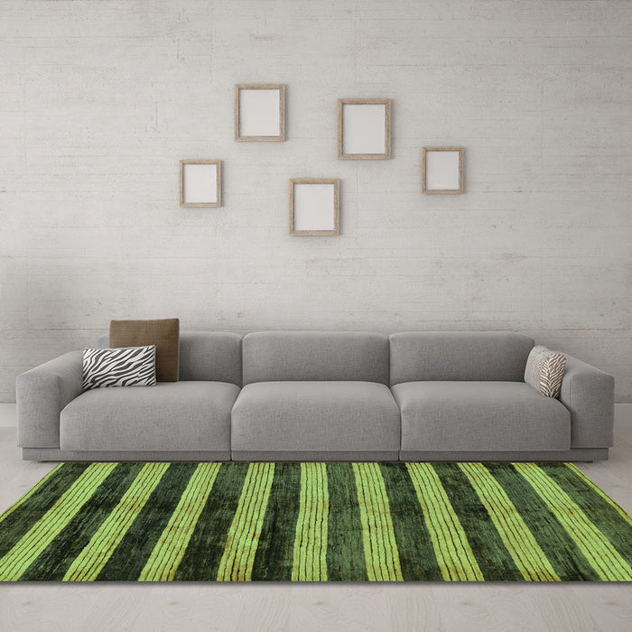 Machine Washable Oriental Turquoise Modern Area Rugs in a Living Room,, wshabs278turq