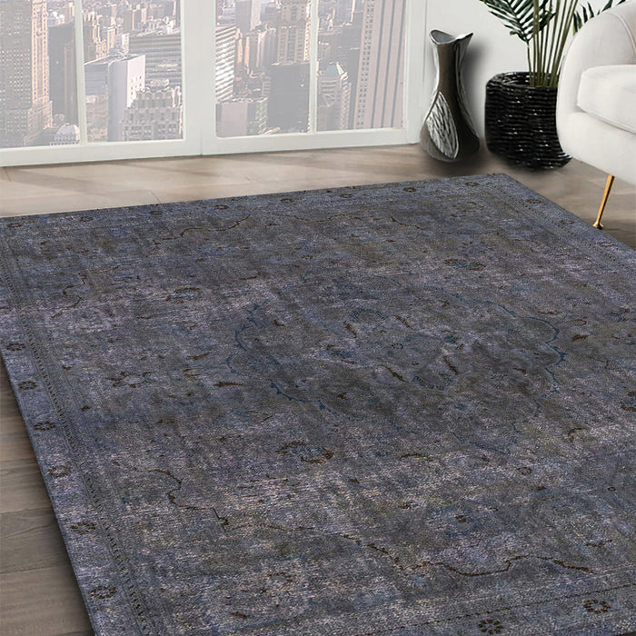 Abstract Gray Modern Rug in Family Room, abs2790