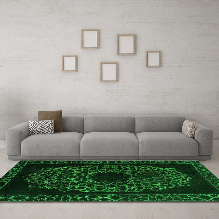 Machine Washable Abstract Green Modern Area Rugs in a Living Room,, wshabs2791grn