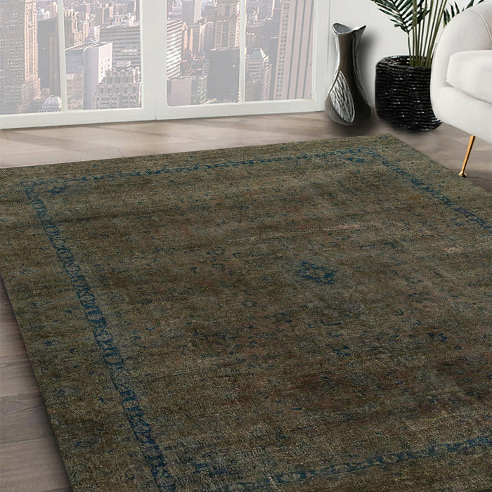 Abstract Coffee Brown Modern Rug in Family Room, abs2792