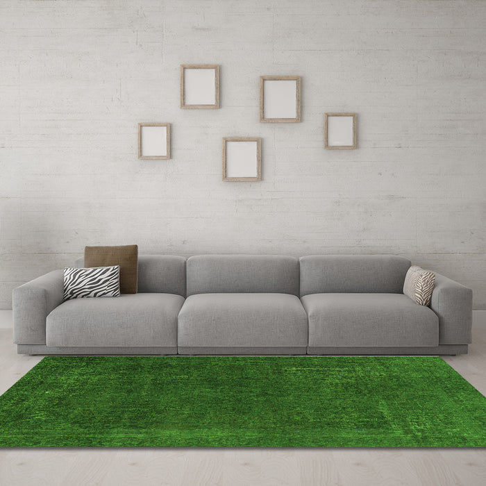 Machine Washable Abstract Green Modern Area Rugs in a Living Room,, wshabs2794grn