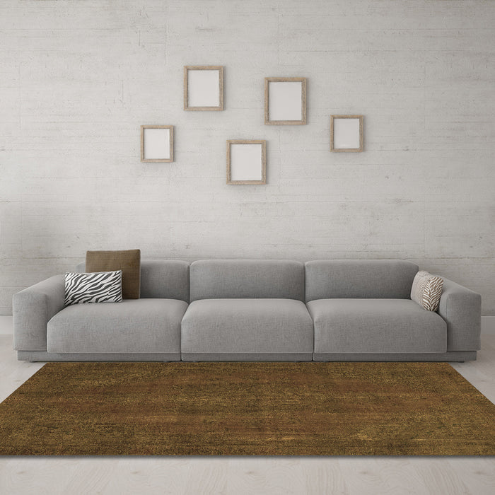 Machine Washable Abstract Brown Modern Rug in a Living Room,, wshabs2795brn