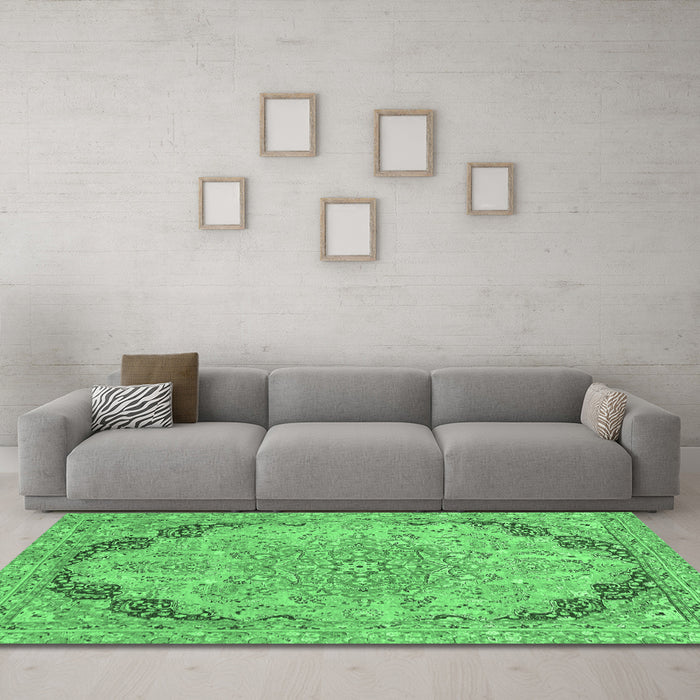 Machine Washable Abstract Emerald Green Modern Area Rugs in a Living Room,, wshabs2798emgrn