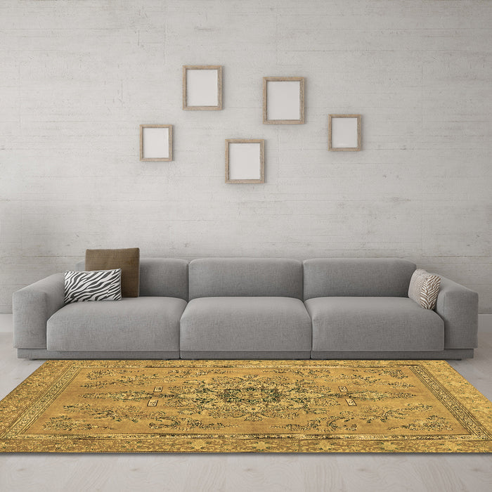 Machine Washable Abstract Brown Modern Rug in a Living Room,, wshabs2803brn