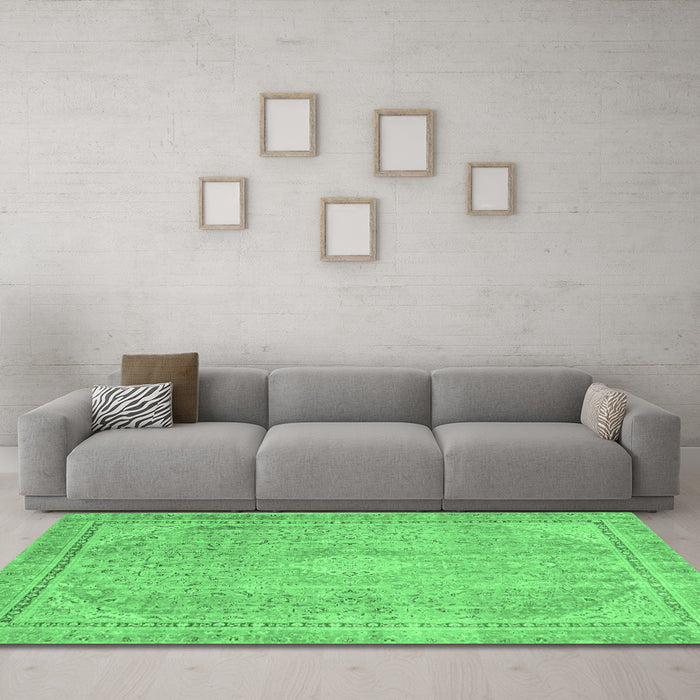 Machine Washable Abstract Emerald Green Modern Area Rugs in a Living Room,, wshabs2804emgrn