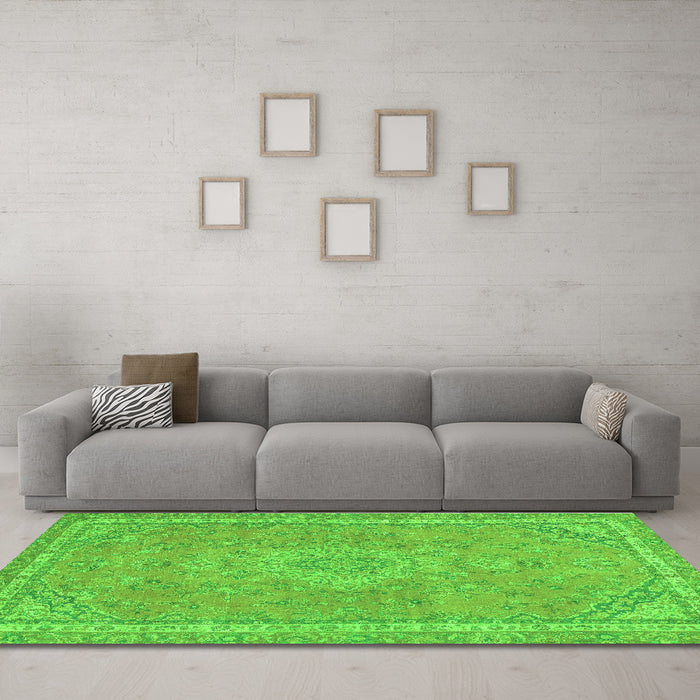 Machine Washable Abstract Green Modern Area Rugs in a Living Room,, wshabs2812grn
