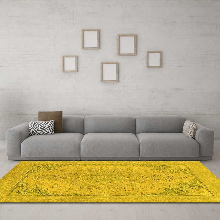 Machine Washable Abstract Yellow Modern Rug in a Living Room, wshabs2816yw