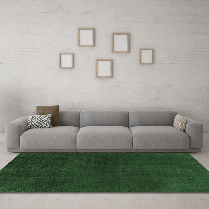 Machine Washable Abstract Emerald Green Modern Area Rugs in a Living Room,, wshabs2820emgrn