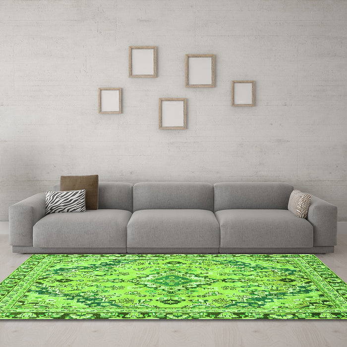 Machine Washable Abstract Green Modern Area Rugs in a Living Room,, wshabs2826grn