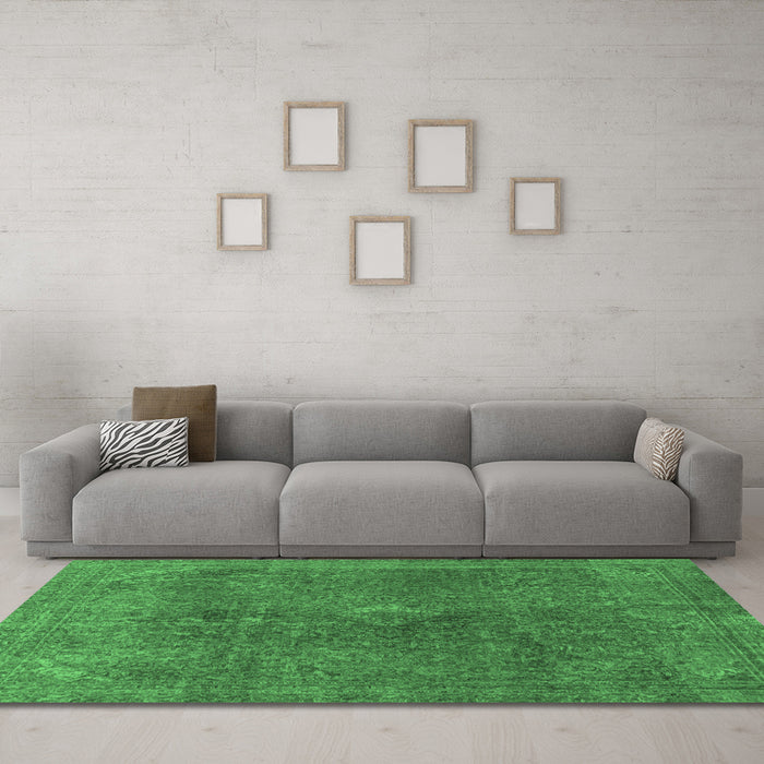 Machine Washable Abstract Emerald Green Modern Area Rugs in a Living Room,, wshabs2827emgrn