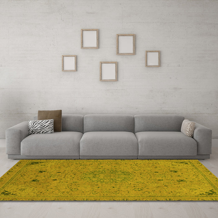 Machine Washable Abstract Yellow Modern Rug in a Living Room, wshabs2831yw