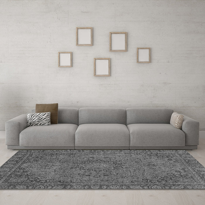 Machine Washable Abstract Gray Modern Rug in a Living Room,, wshabs2833gry