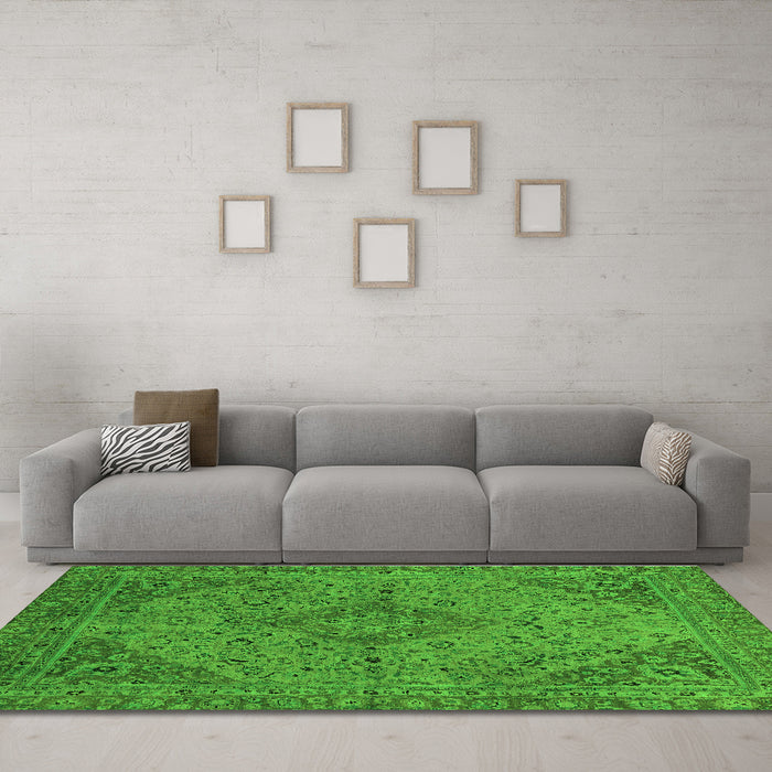Machine Washable Abstract Green Modern Area Rugs in a Living Room,, wshabs2836grn