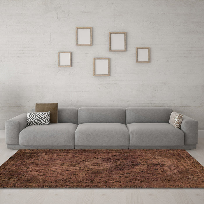 Machine Washable Abstract Brown Modern Rug in a Living Room,, wshabs2841brn