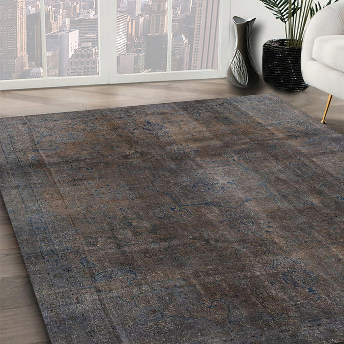 Machine Washable Abstract Western Charcoal Gray Rug in a Family Room, wshabs2842