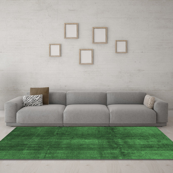 Machine Washable Abstract Emerald Green Modern Area Rugs in a Living Room,, wshabs2842emgrn